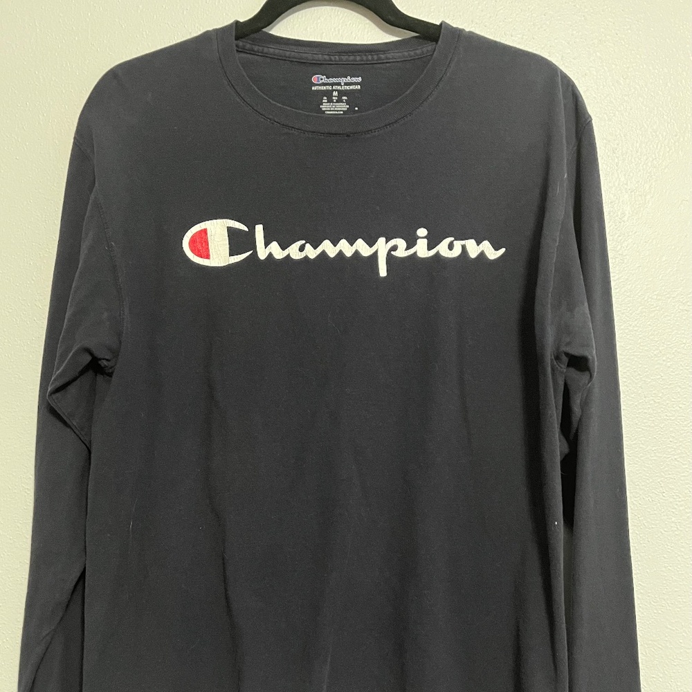 Champion Navy Long Sleeve Shirt Size M